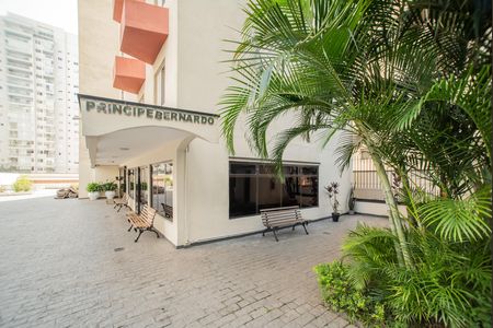 Apartamento para alugar com 57m², 2 quartos e 1 vaga Apartamento para alugar com 57m², 2 quartos e 1 vagaHall de entrada