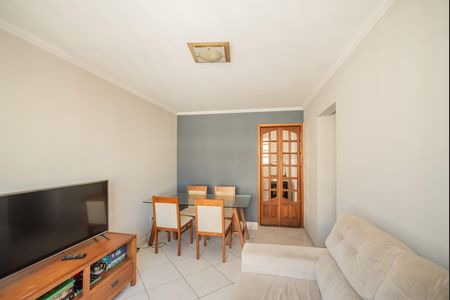 Apartamento para alugar com 57m², 2 quartos e 1 vaga Apartamento para alugar com 57m², 2 quartos e 1 vagaSala