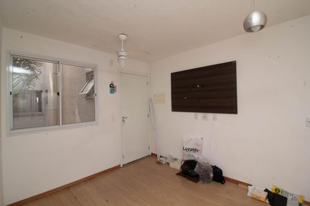 Sala de apartamento para alugar com 2 quartos, 37m² em Jardim Albertina, Guarulhos