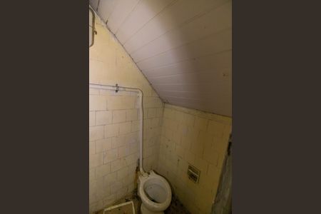 Banheiro de casa para alugar com 2 quartos, 90m² em Fonseca, Niterói
