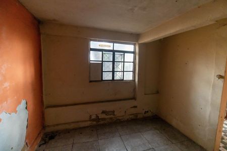 Casa à venda com 90m², 2 quartos e 1 vagaStudio