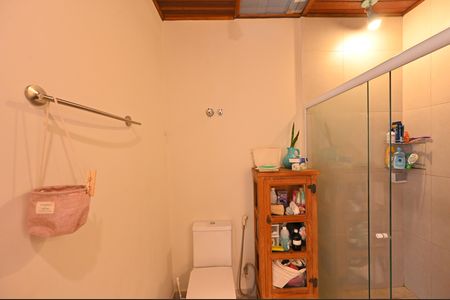 Casa para alugar com 93m², 3 quartos e 2 vagasBanheiro Social
