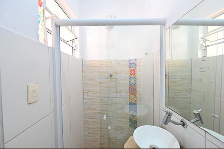 Casa para alugar com 93m², 3 quartos e 2 vagasBanheiro de Serviço