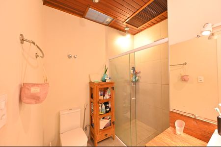 Casa para alugar com 93m², 3 quartos e 2 vagasBanheiro Social