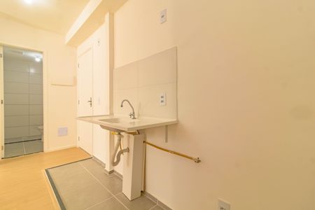 Apartamento para alugar com 34m², 2 quartos e sem vaga
