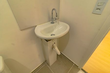 Apartamento para alugar com 34m², 2 quartos e sem vaga
