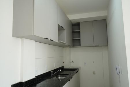 Cozinha e Área de Serviço de apartamento para alugar com 1 quarto, 30m² em Parque São Jorge, São Paulo
