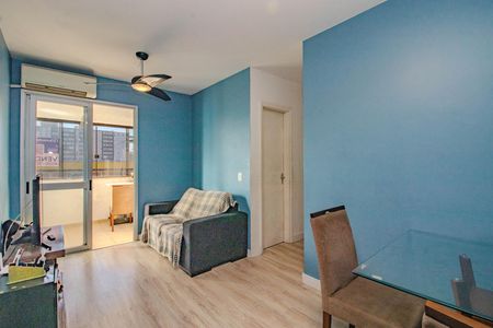 Sala de apartamento à venda com 1 quarto, 37m² em Farrapos, Porto Alegre