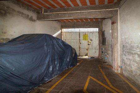Garagem de casa para alugar com 1 quarto, 68m² em Jardim Belcito, São Paulo