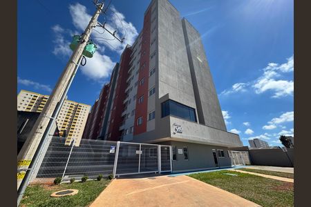 Apartamento à venda com 60m², 2 quartos e 1 vagaFachada longe 