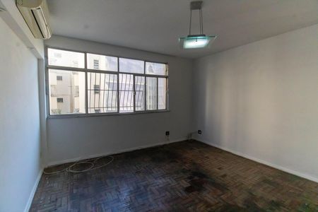 Apartamento para alugar com 90m², 3 quartos e sem vagaSala