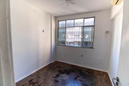 Apartamento para alugar com 90m², 3 quartos e sem vagaQuarto 2