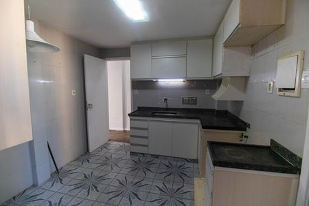 Apartamento para alugar com 90m², 3 quartos e sem vagaCozinha