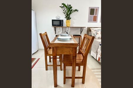Studio para alugar com 34m², 1 quarto e sem vaga Studio para alugar com 34m², 1 quarto e sem vagaStudio