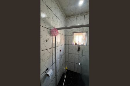 Casa à venda com 80m², 2 quartos e 1 vaga Casa à venda com 80m², 2 quartos e 1 vagaBanheiro da Suíte