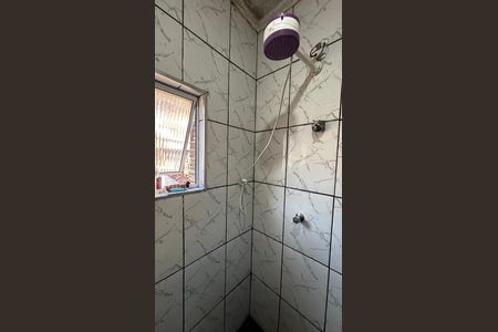 Banheiro da Suíte de casa para alugar com 2 quartos, 80m² em Jardim do Mirante, Santo André