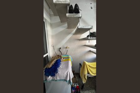 Casa à venda com 80m², 2 quartos e 1 vaga Casa à venda com 80m², 2 quartos e 1 vagaÁrea de Serviço