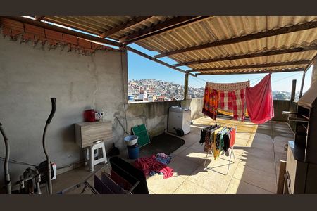 Casa à venda com 80m², 2 quartos e 1 vaga Casa à venda com 80m², 2 quartos e 1 vagaÁrea de Serviço