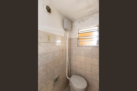 Banheiro  de casa para alugar com 1 quarto, 40m² em Jardim Japao, São Paulo