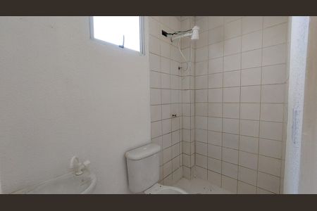 Casa de condomínio para alugar com 57m², 2 quartos e 1 vaga Casa de condomínio para alugar com 57m², 2 quartos e 1 vagaBanheiro