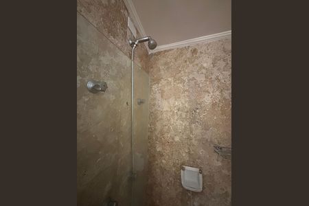 Apartamento para alugar com 280m², 3 quartos e 2 vagas Apartamento para alugar com 280m², 3 quartos e 2 vagasBanheiro da Suíte