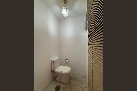 Apartamento para alugar com 280m², 3 quartos e 2 vagas Apartamento para alugar com 280m², 3 quartos e 2 vagaslavabo