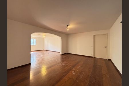 Apartamento para alugar com 280m², 3 quartos e 2 vagas Apartamento para alugar com 280m², 3 quartos e 2 vagasSala