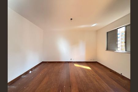 Apartamento para alugar com 280m², 3 quartos e 2 vagas Apartamento para alugar com 280m², 3 quartos e 2 vagasSala