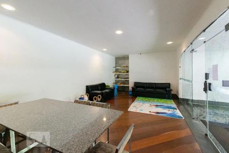 Área comum de apartamento para alugar com 3 quartos, 280m² em Itaim Bibi, São Paulo