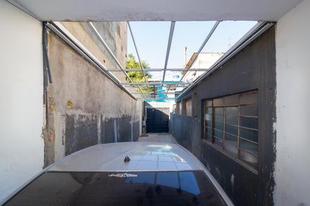 Garagem de kitnet/studio para alugar com 2 quartos, 68m² em Jardim Belcito, São Paulo