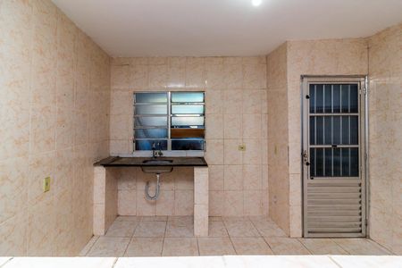 Cozinha de kitnet/studio para alugar com 2 quartos, 68m² em Jardim Belcito, São Paulo