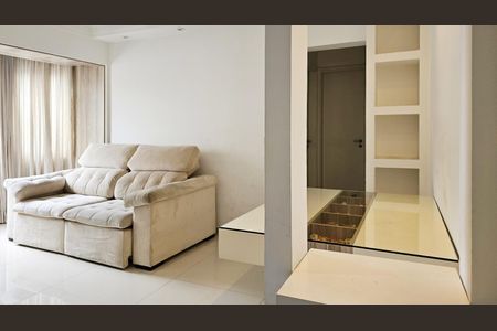 Sala de apartamento para alugar com 1 quarto, 44m² em Indianópolis, São Paulo