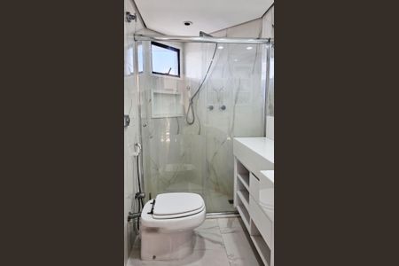 Banheiro de apartamento para alugar com 1 quarto, 44m² em Indianópolis, São Paulo