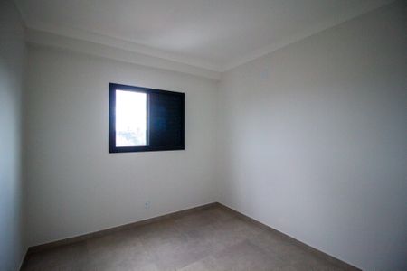 Apartamento para alugar com 67m², 2 quartos e 2 vagas Apartamento para alugar com 67m², 2 quartos e 2 vagasQuarto