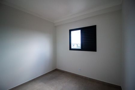 Apartamento para alugar com 67m², 2 quartos e 2 vagas Apartamento para alugar com 67m², 2 quartos e 2 vagasQuarto