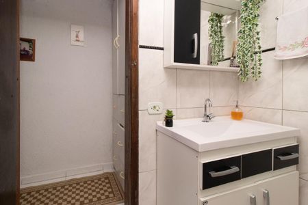 Casa à venda com 193m², 3 quartos e 3 vagasBanheiro Social