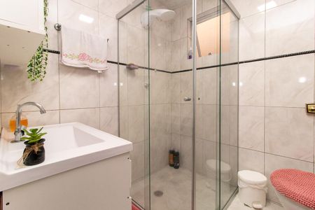 Casa à venda com 193m², 3 quartos e 3 vagasBanheiro Social