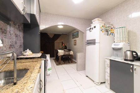 Casa à venda com 193m², 3 quartos e 3 vagasCozinha