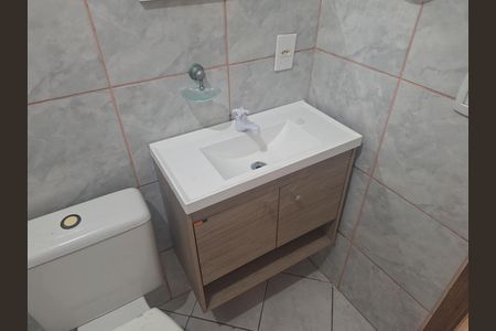 Banheiro de casa para alugar com 1 quarto, 50m² em Jardim São Paulo, São Paulo