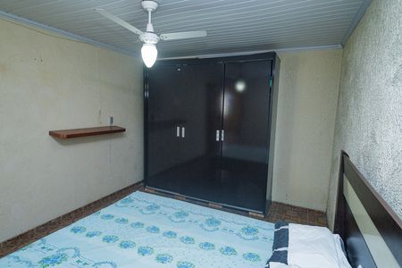 Casa à venda com 320m², 4 quartos e 7 vagas Casa à venda com 320m², 4 quartos e 7 vagasQuarto 1