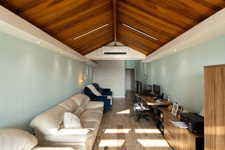 Sótão de casa à venda com 5 quartos, 240m² em Cidade Patriarca, São Paulo