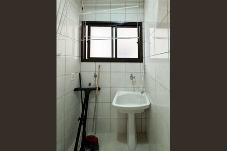 Apartamento à venda com 68m², 3 quartos e 1 vagaÁrea de Serviço