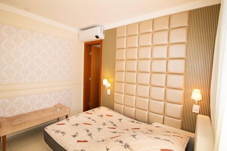 Apartamento à venda com 180m², 3 quartos e 2 vagas Apartamento à venda com 180m², 3 quartos e 2 vagasQuarto 03- Suite