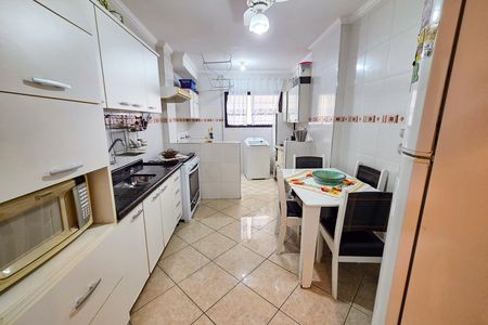 Apartamento para alugar com 90m², 2 quartos e 1 vagaCozinha