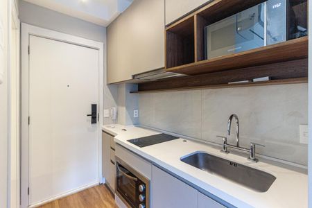 Cozinha de kitnet/studio para alugar com 1 quarto, 25m² em Santa Cecilia, São Paulo