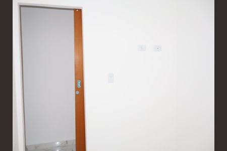Quarto 2 de apartamento à venda com 2 quartos, 35m² em Jardim Santa Teresinha, São Paulo