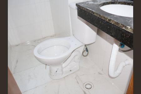Apartamento para alugar com 35m², 2 quartos e sem vagaBanheiro