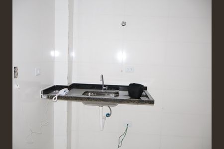 Cozinha de apartamento à venda com 2 quartos, 35m² em Jardim Santa Teresinha, São Paulo