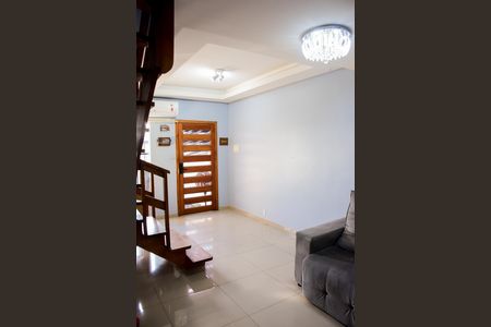 Casa para alugar com 2 quartos, 100m² em Jardim do Bosque, Cachoeirinha