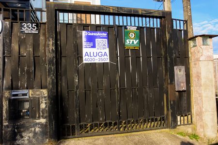 Casa para alugar com 100m², 2 quartos e 2 vagas